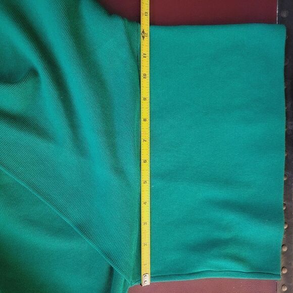 NWT Forever 21 Vibrant Green Knit Batwing Sweater - Picture 8 of 9